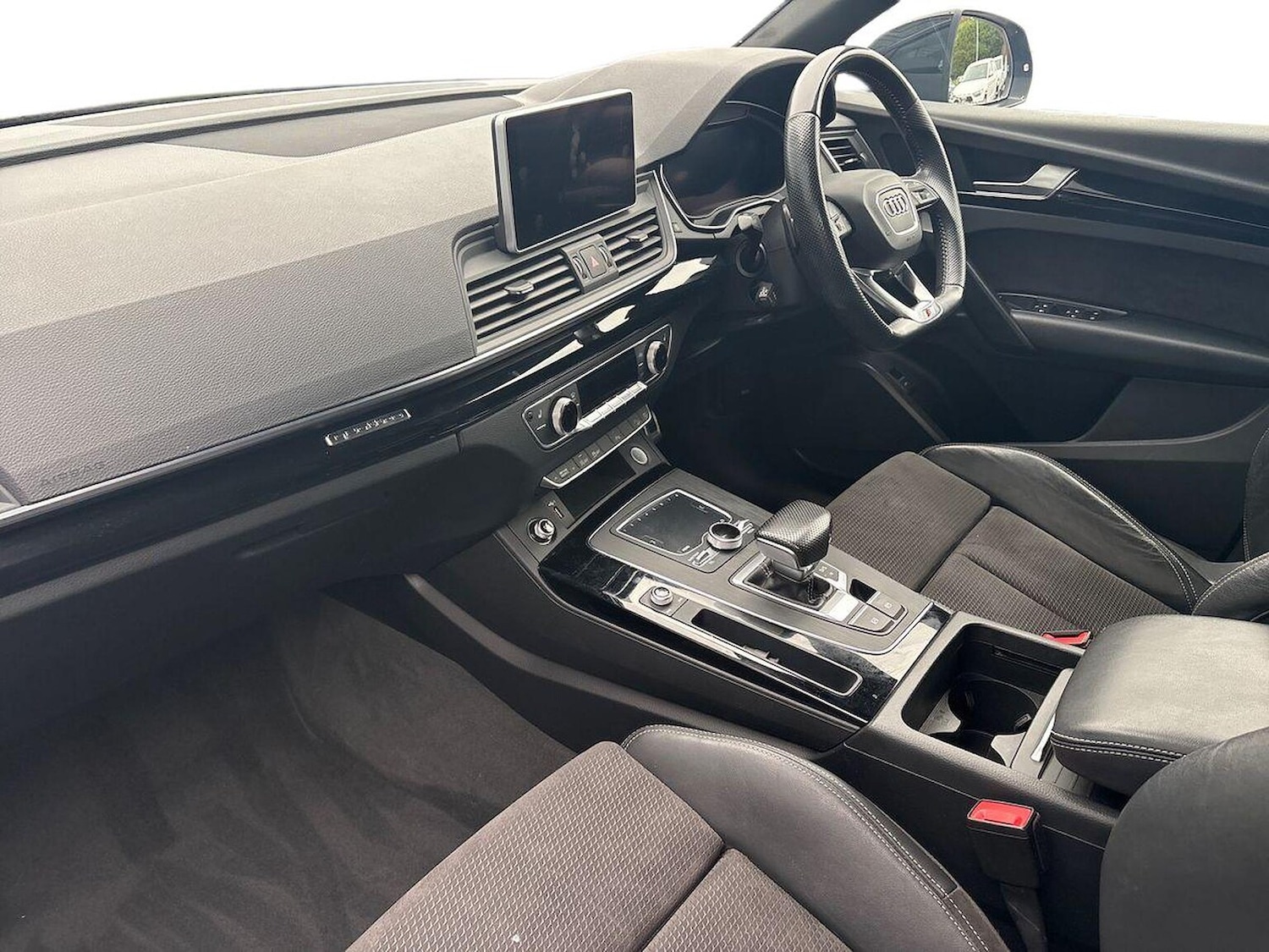 Used Audi Q5 2019 for sale - 76177198: Photo 7