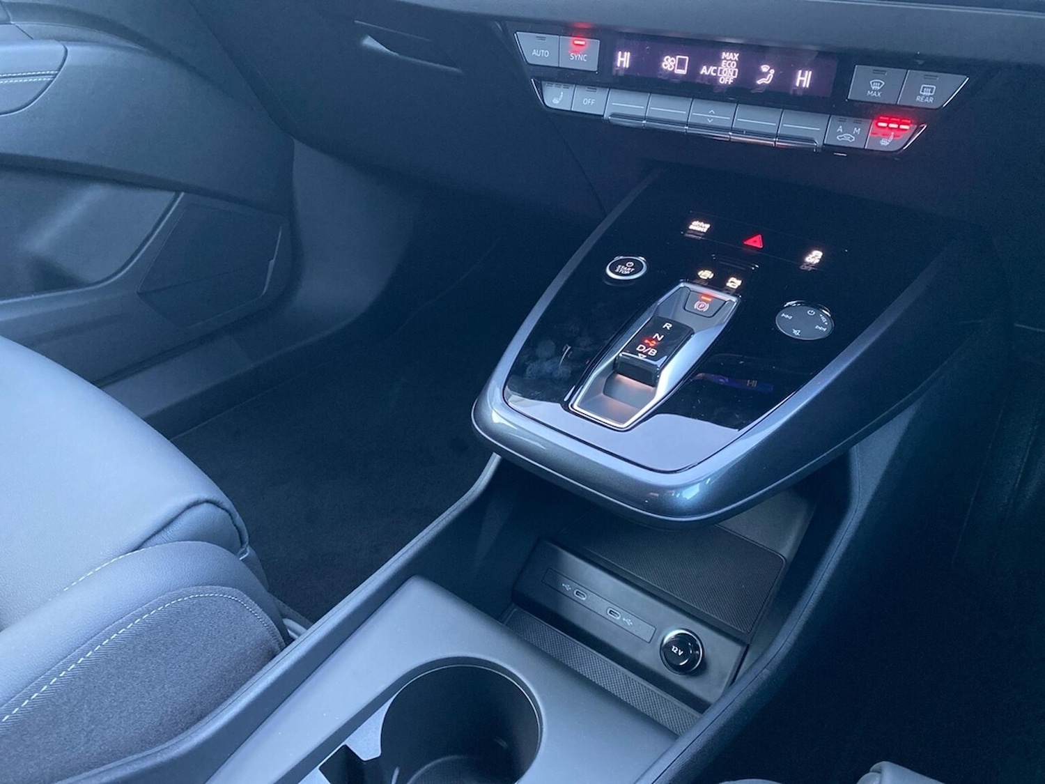 Used Audi Q4 e-tron 2025 for sale - 76719382: Photo 13