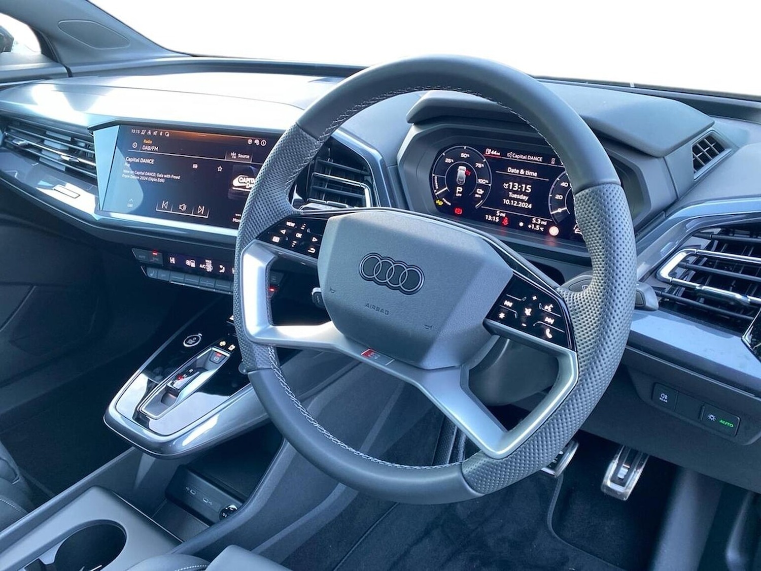 Used Audi Q4 e-tron 2025 for sale - 76719382: Photo 15