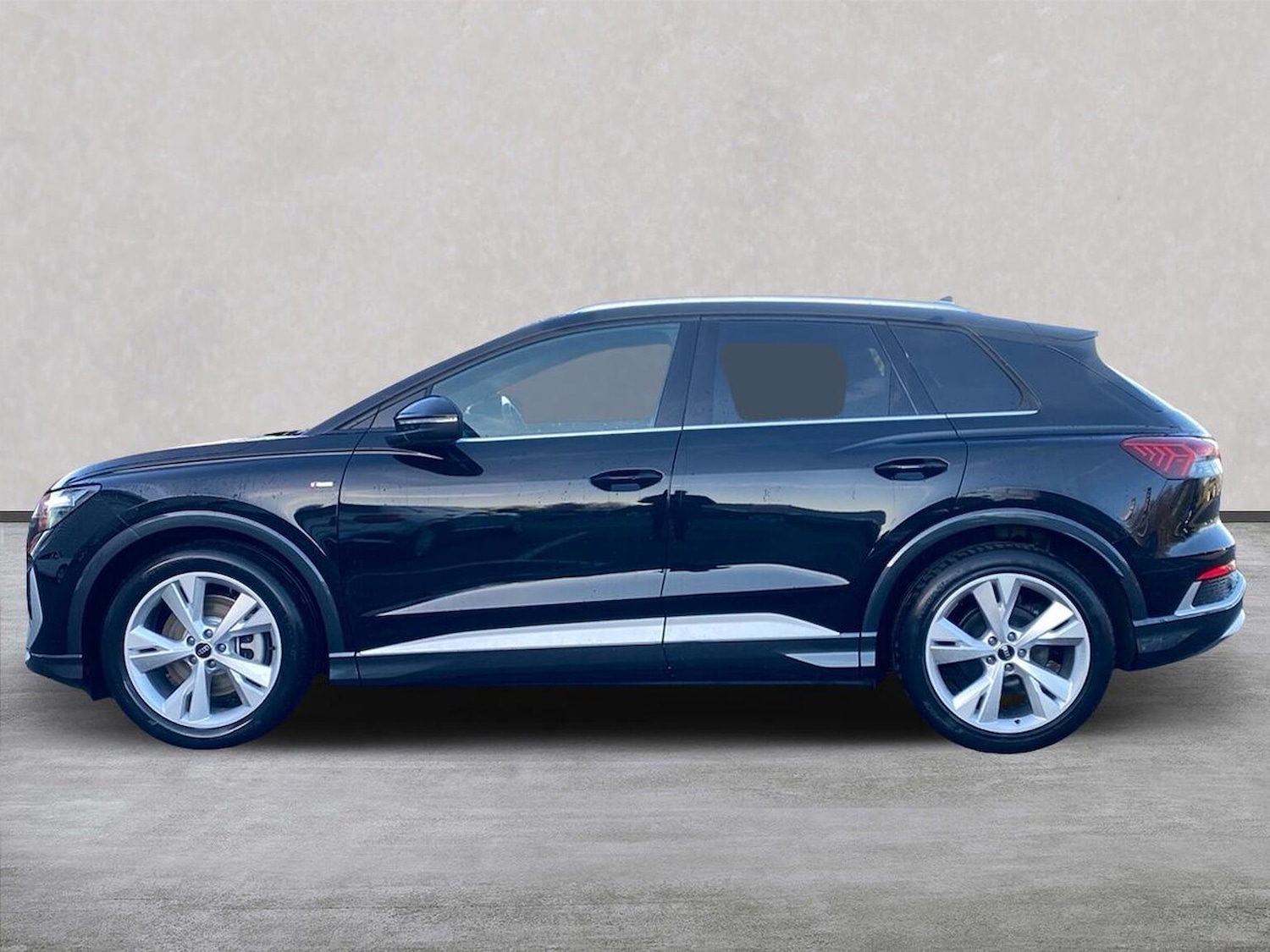 Used Audi Q4 e-tron 2025 for sale - 76719382: Photo 19