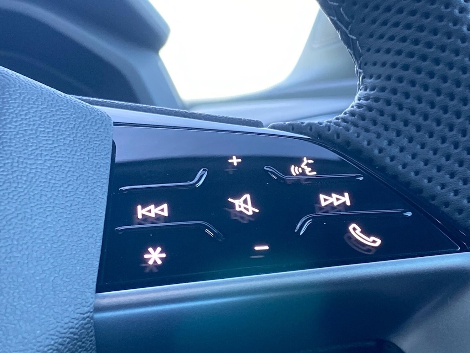 Used Audi Q4 e-tron 2025 for sale - 76719382: Photo 26