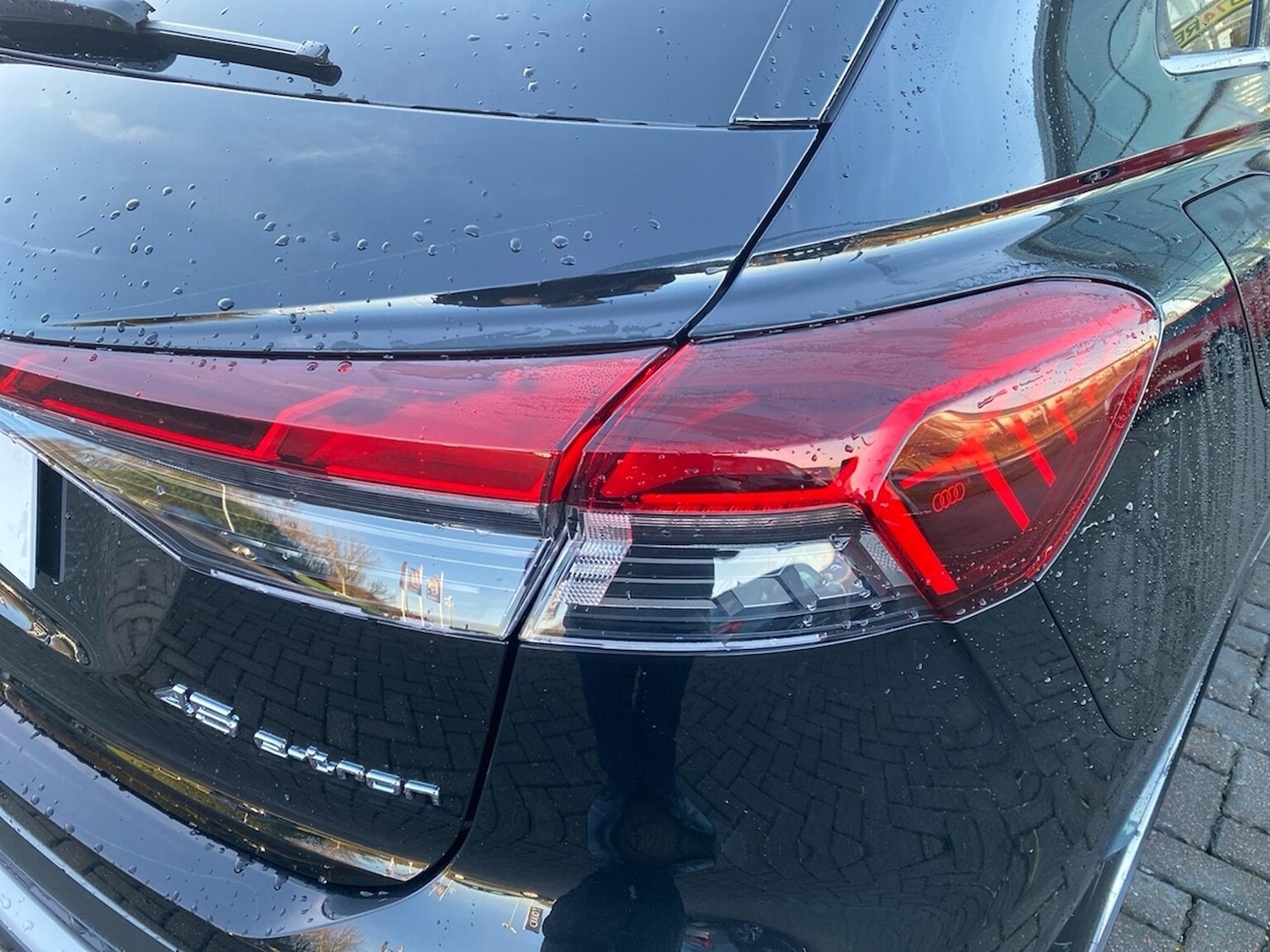 Used Audi Q4 e-tron 2025 for sale - 76719382: Photo 36