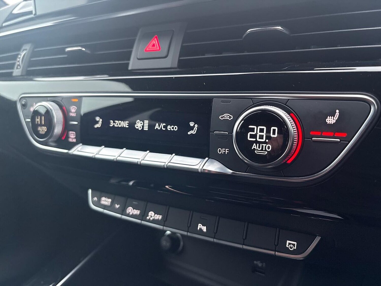 Used Audi A4 2022 for sale - 76477301: Photo 12