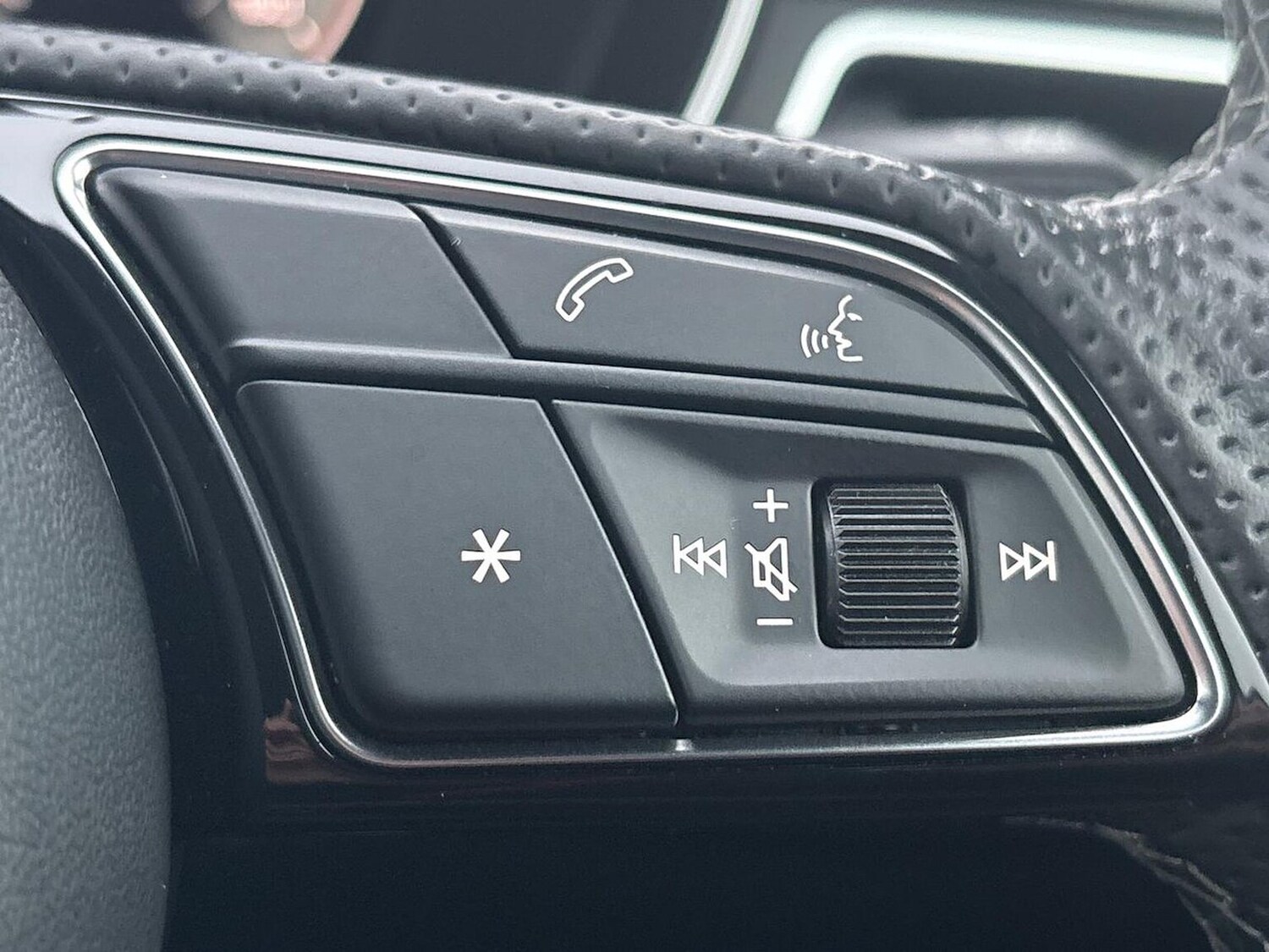 Used Audi A4 2022 for sale - 76477301: Photo 26