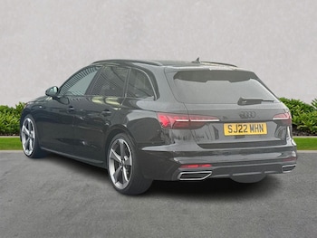 Used Audi A4 2022 for sale - 76477301: Photo