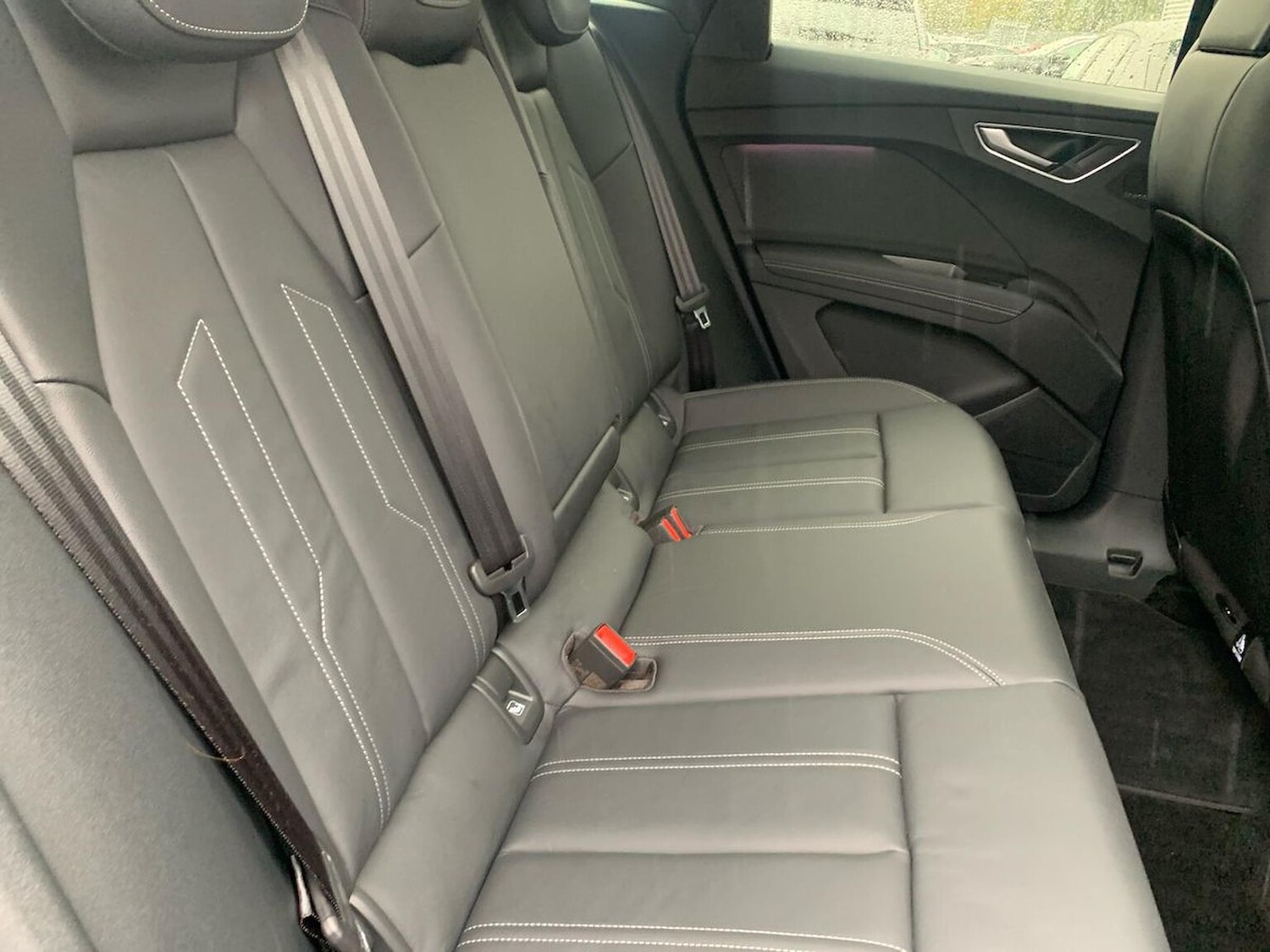 Used Audi Q4 e-tron 2025 for sale - 76187077: Photo 16