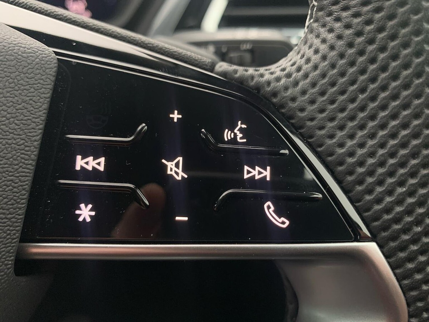 Used Audi Q4 e-tron 2025 for sale - 76187077: Photo 26