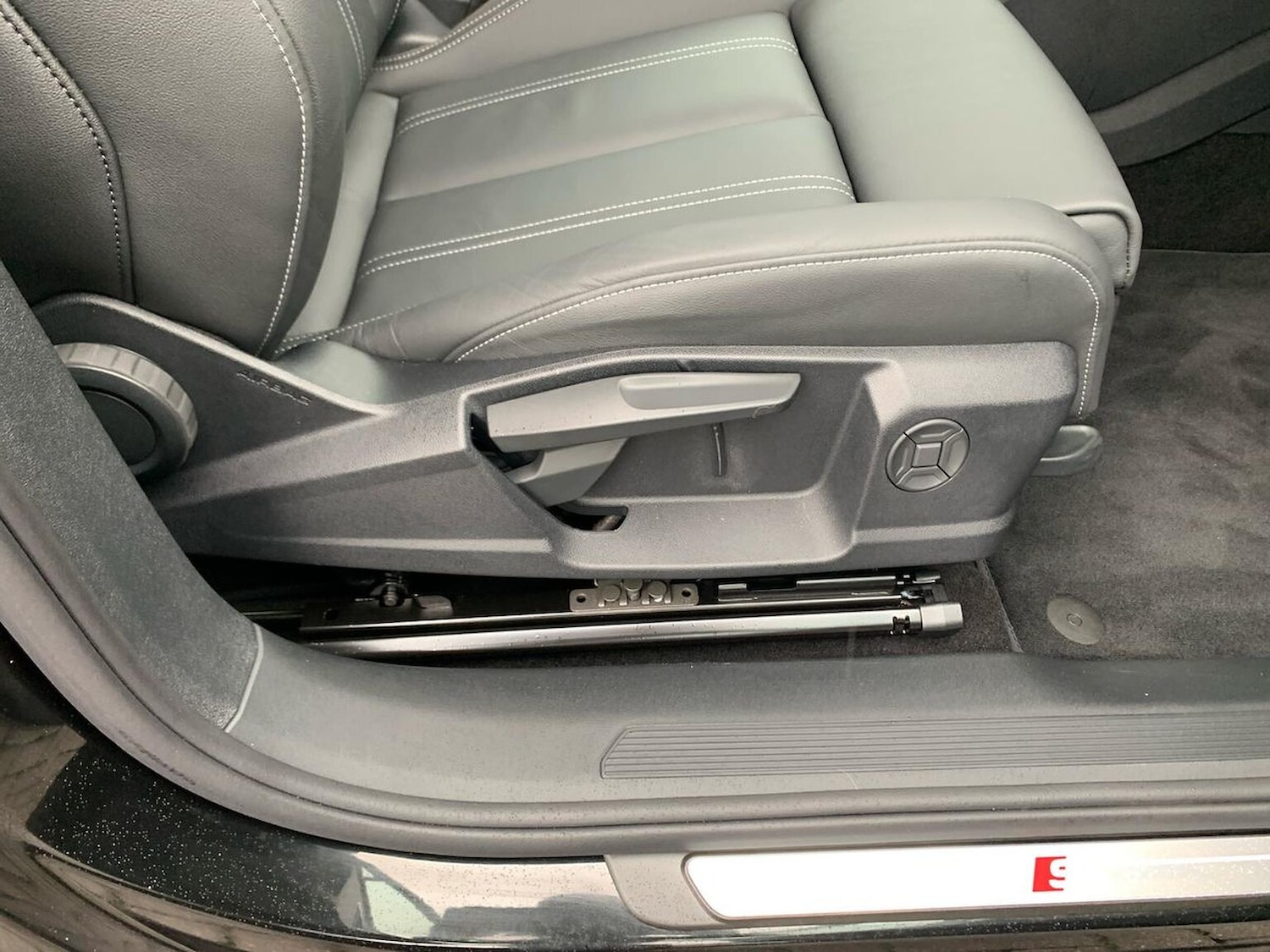 Used Audi Q4 e-tron 2025 for sale - 76187077: Photo 30