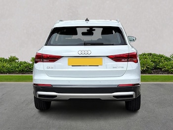 Used Audi Q3 2024 for sale - 79143337: Photo