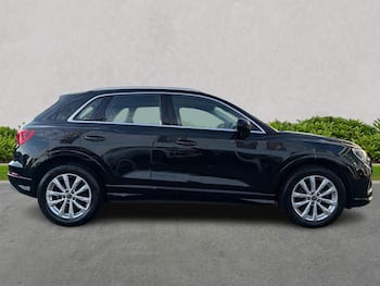 Used Audi Q3 2023 for sale - 79626524: Photo