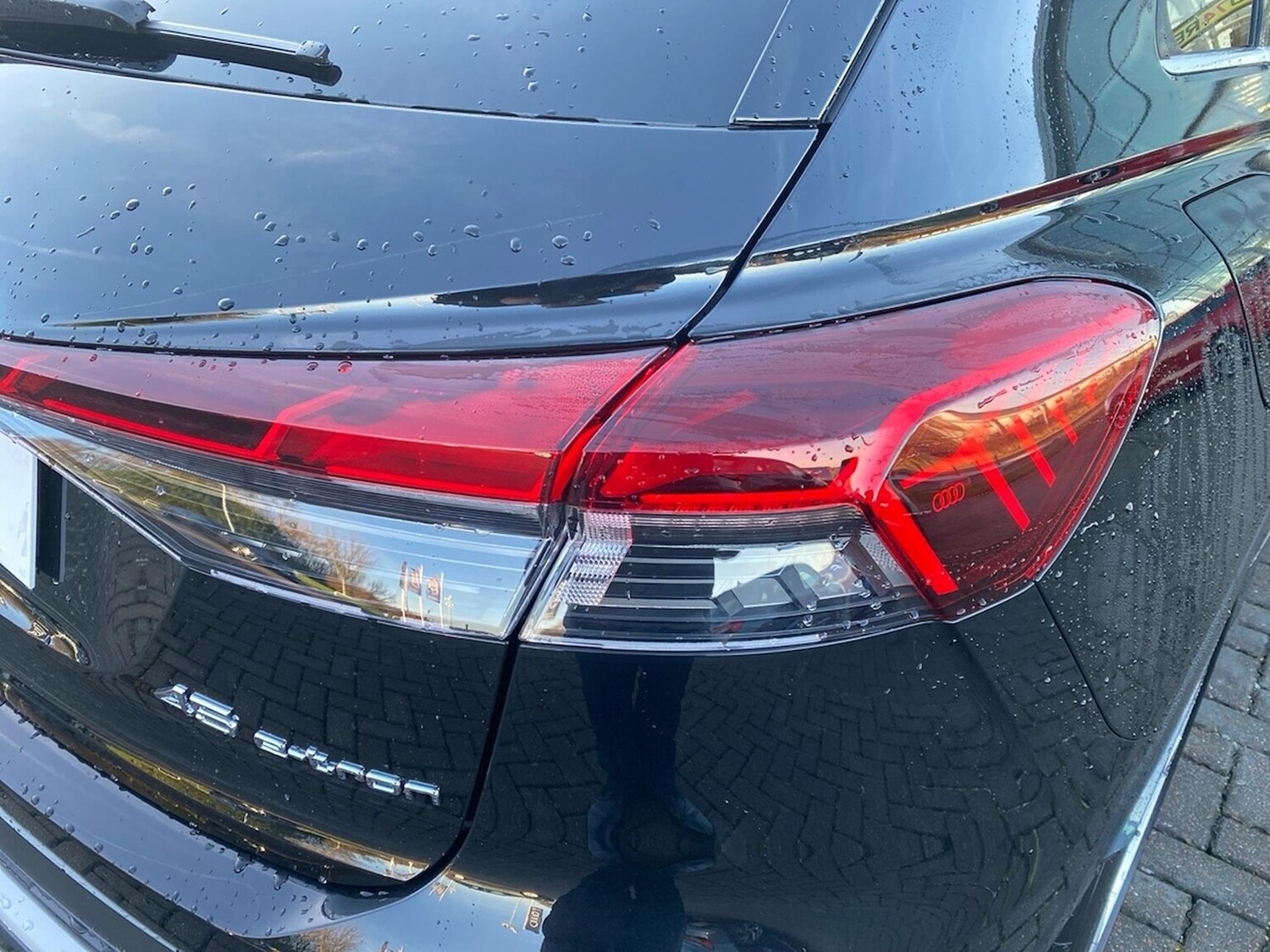 Used Audi Q4 e-tron 2025 for sale - 77488960: Photo 36