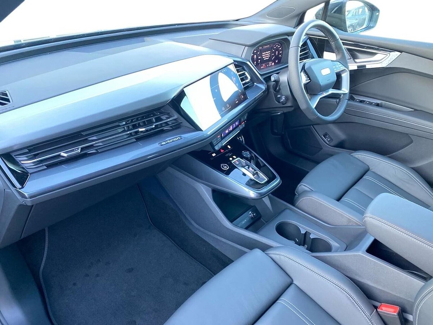 Used Audi Q4 e-tron 2025 for sale - 77488960: Photo 7