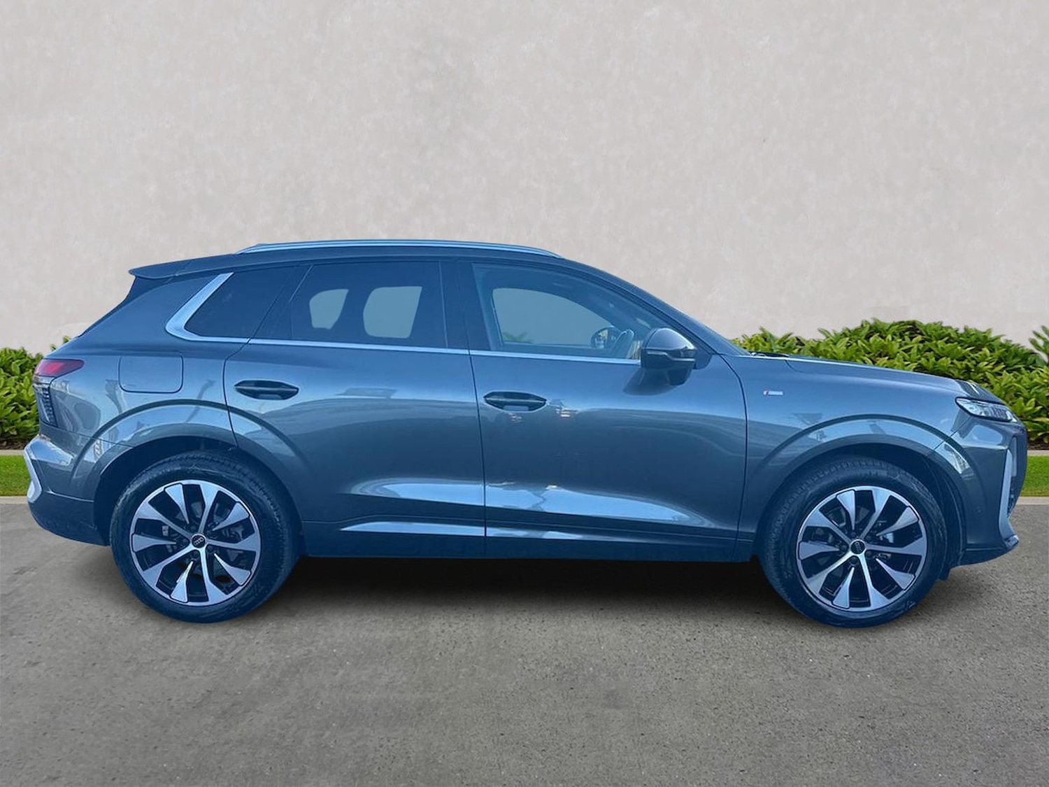 Used Audi Q3 2025 for sale - 77488900: Photo 3