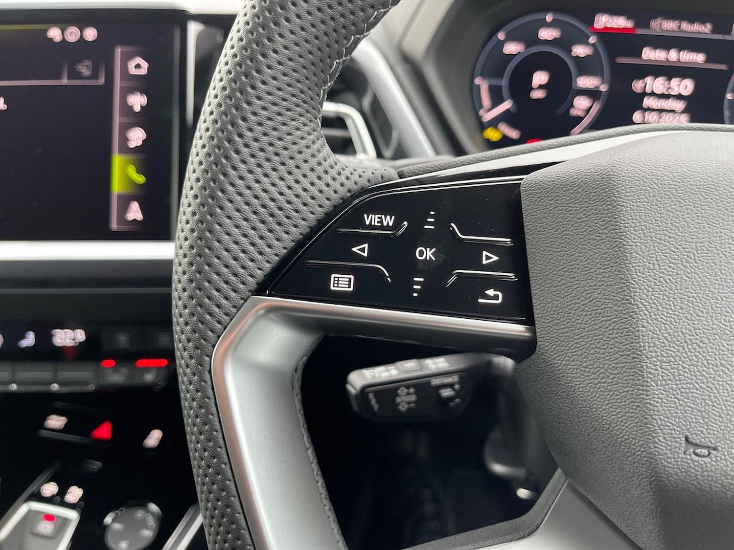 Used Audi Q4 e-tron 2025 for sale - 76719392: Photo 27