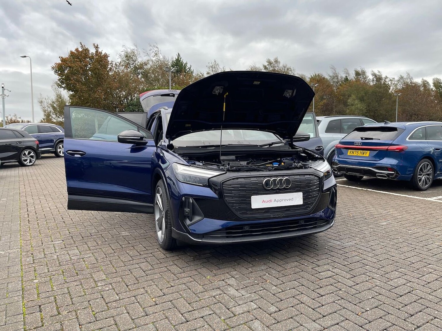 Used Audi Q4 e-tron 2025 for sale - 76719392: Photo 40