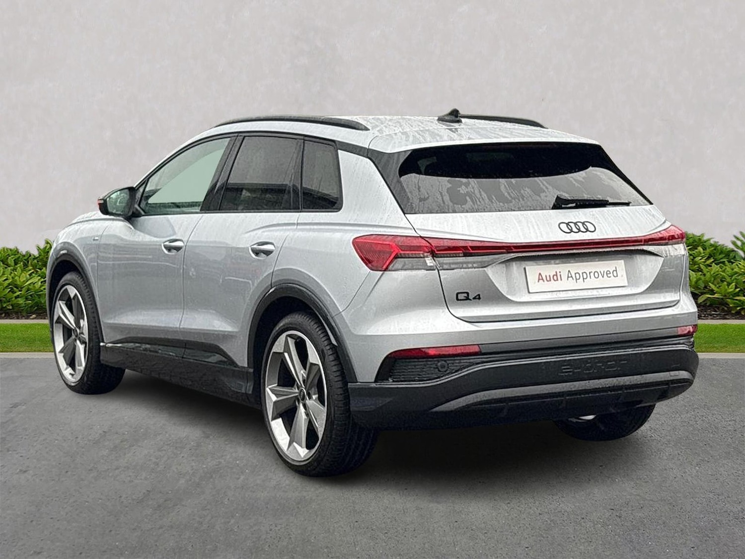 Used Audi Q4 e-tron 2025 for sale - 77488991: Photo 2