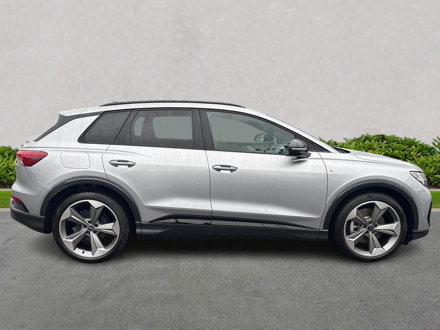 Used Audi Q4 e-tron 2025 for sale - 77488991: Photo 3