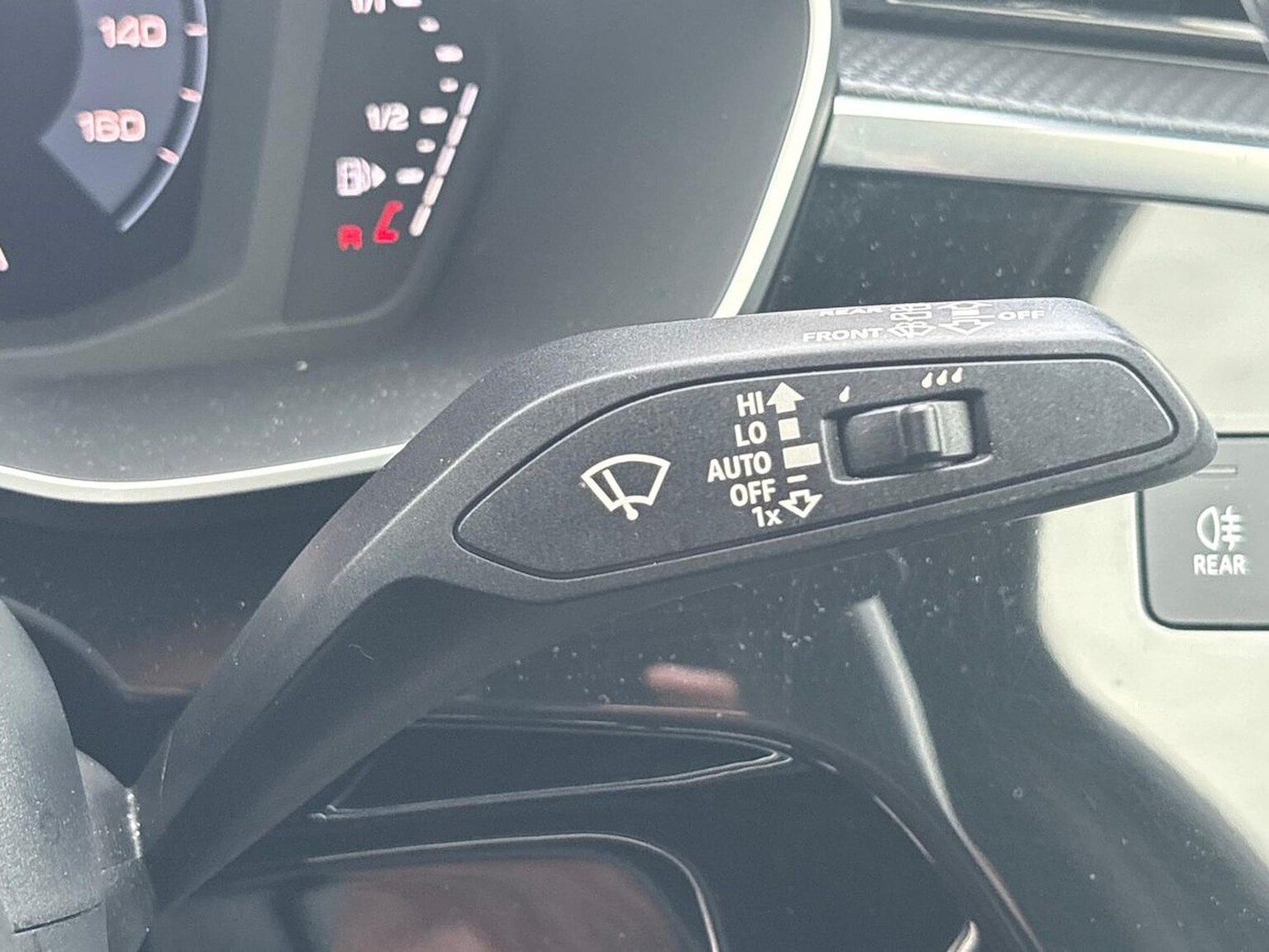 Used Audi Q3 2020 for sale - 76026163: Photo 28