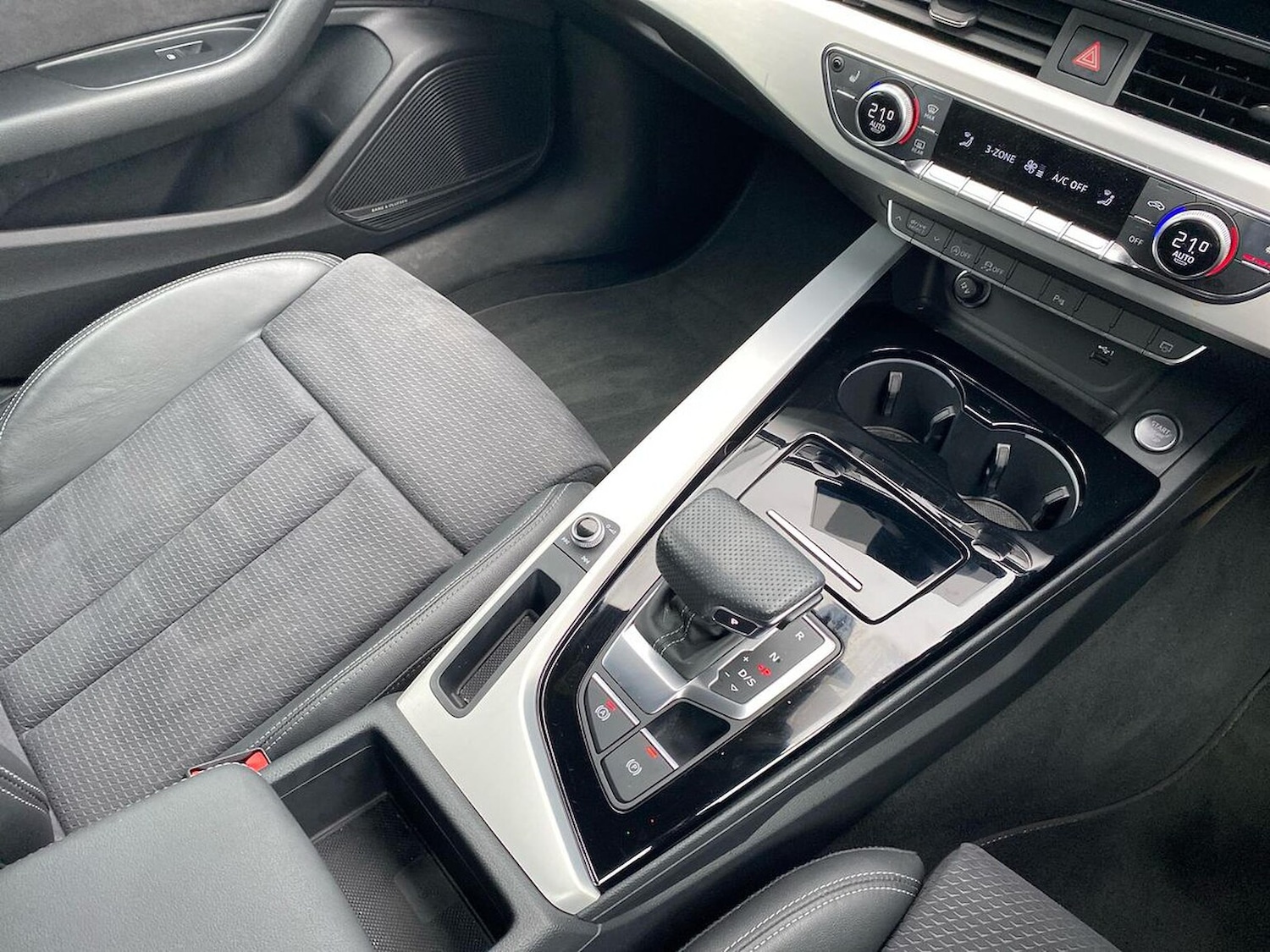 Used Audi A4 2023 for sale - 76437233: Photo 13