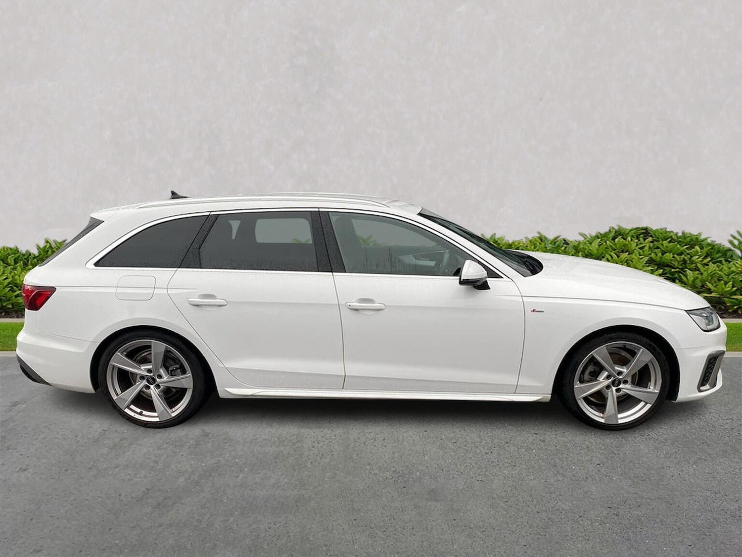 Used Audi A4 2023 for sale - 76437233: Photo 3