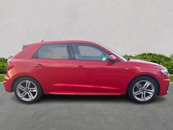 Used Audi A1 2023 for sale - 77845301: Photo