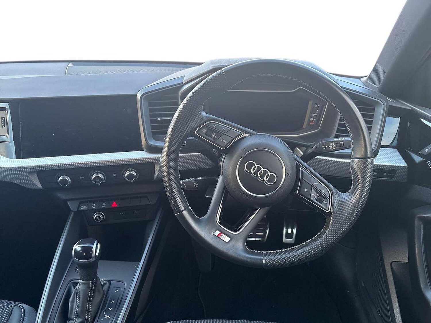 Used Audi A1 2023 for sale - 77845301: Photo 9