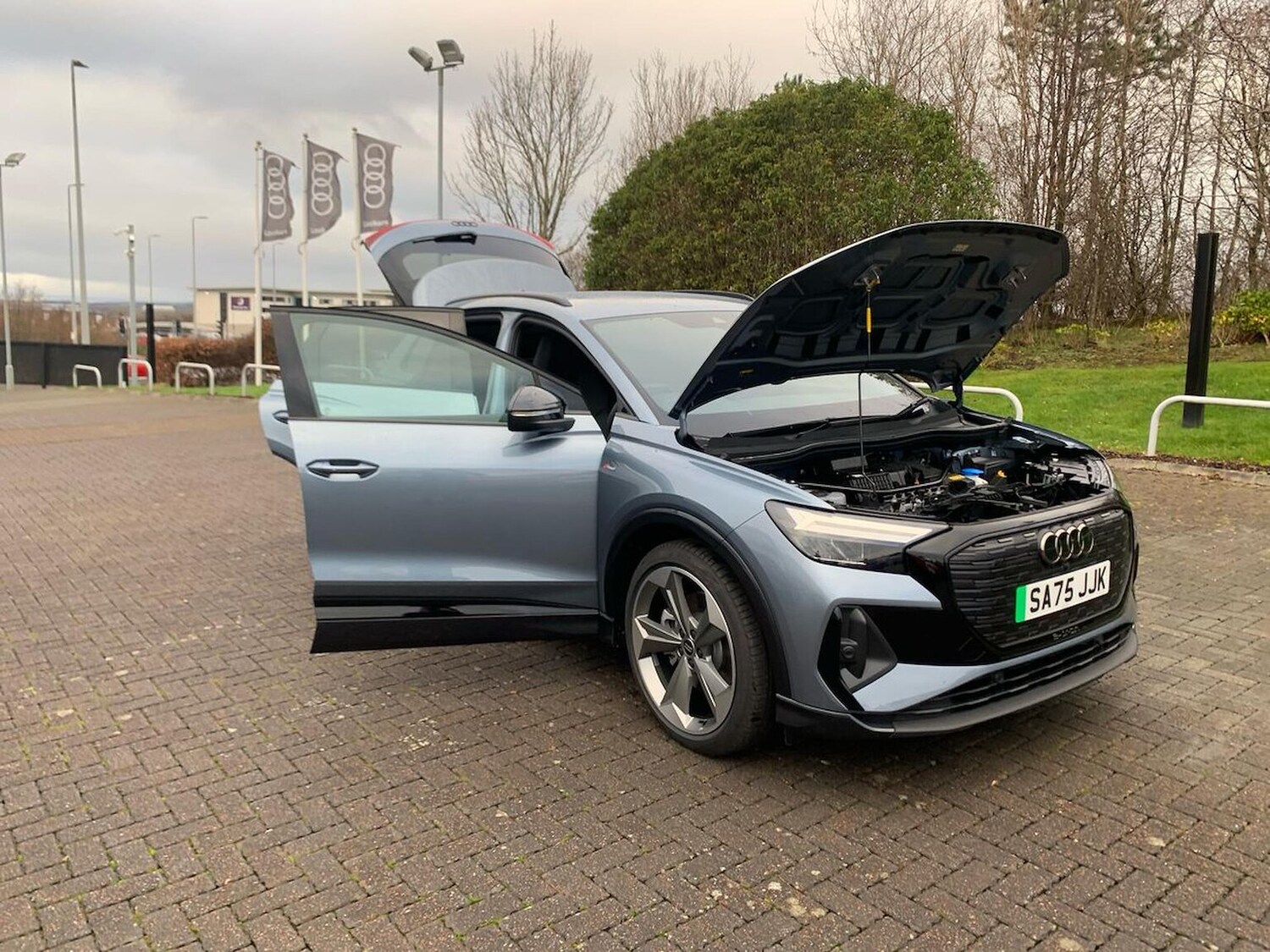 Used Audi Q4 e-tron 2025 for sale - 78027467: Photo 40