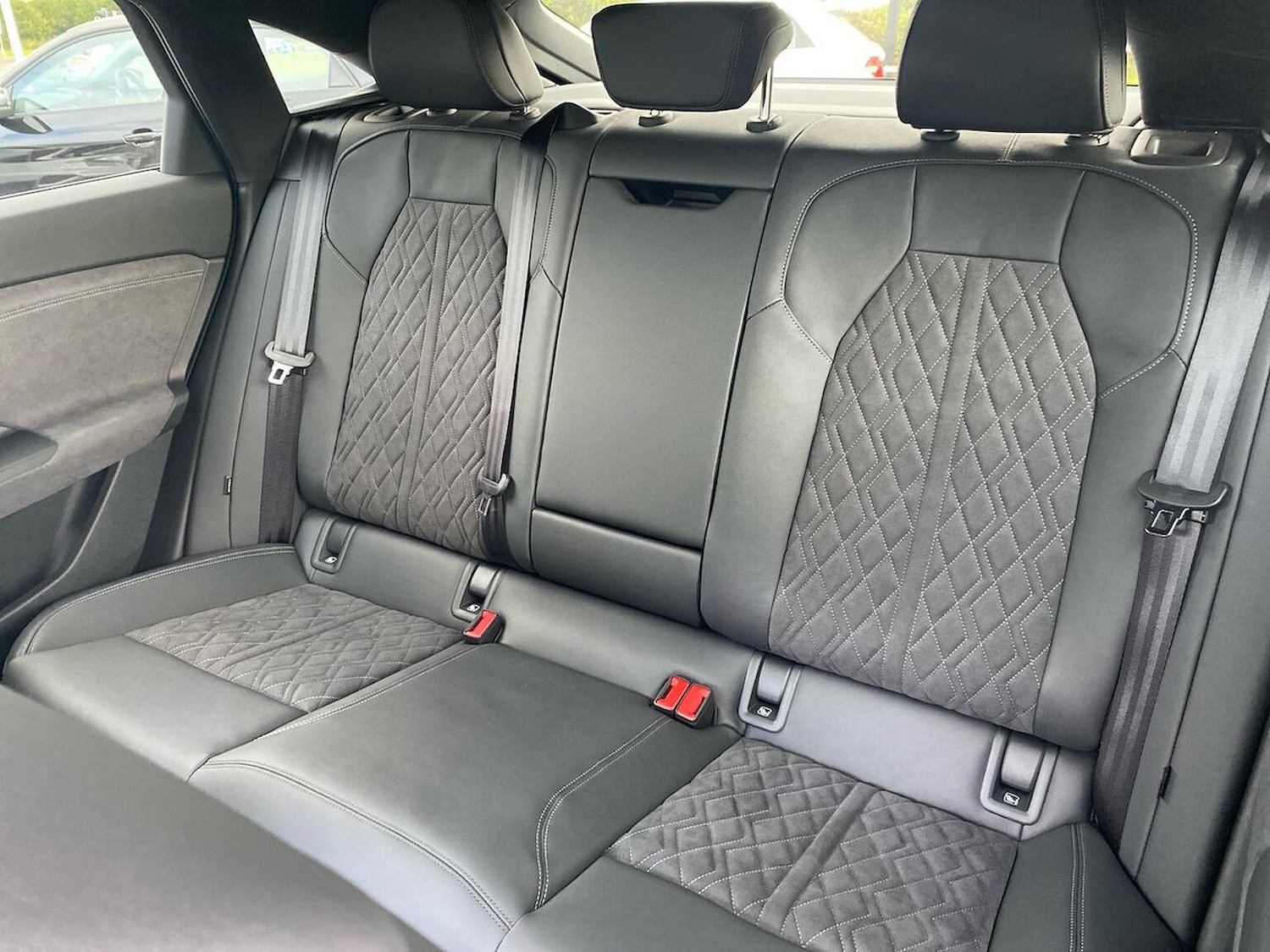 Used Audi Q6 e-tron 2025 for sale - 76741203: Photo 16