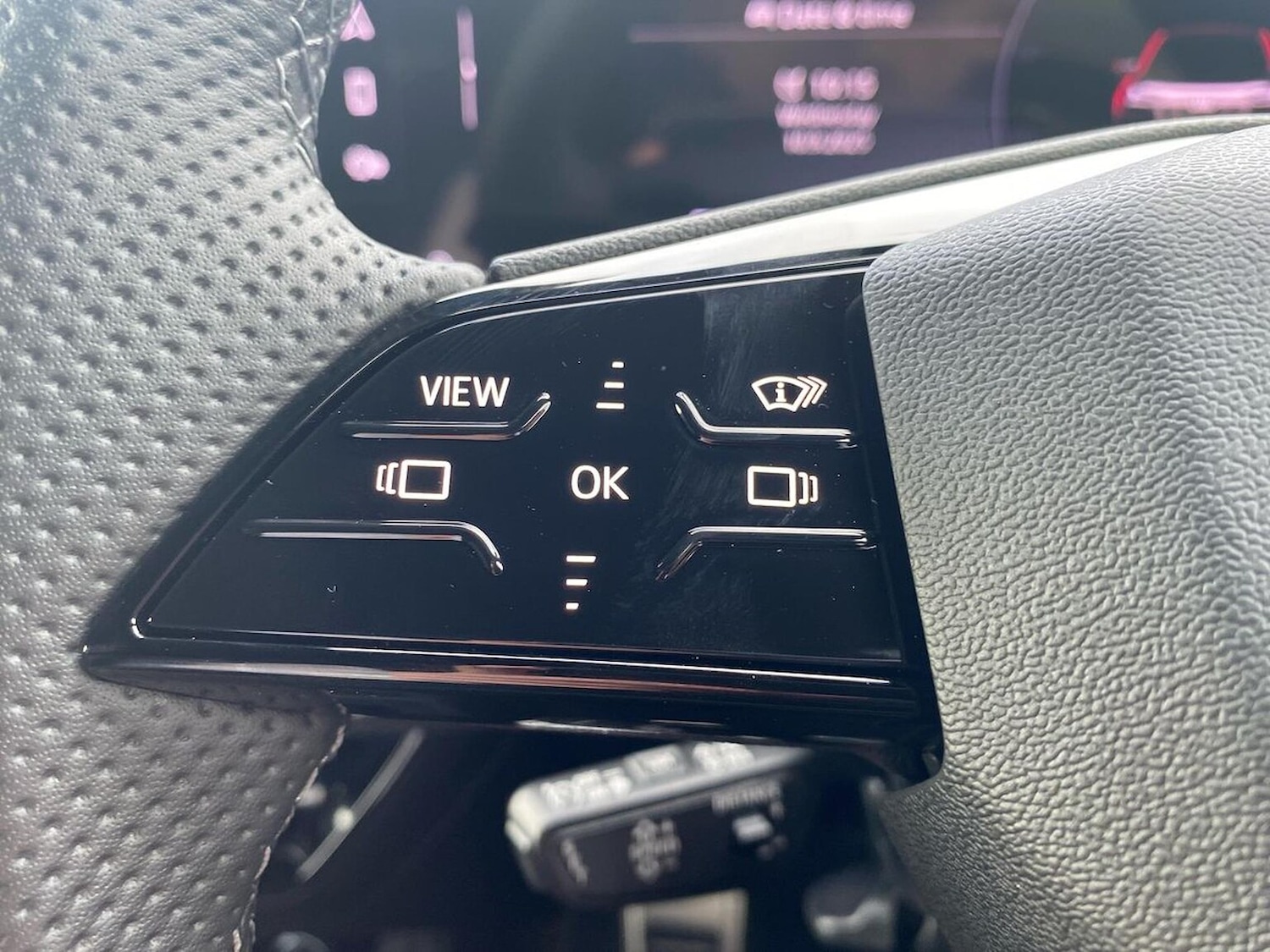 Used Audi Q6 e-tron 2025 for sale - 76741203: Photo 27