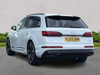 Used Audi Q7 2023 for sale - 79379695: Photo