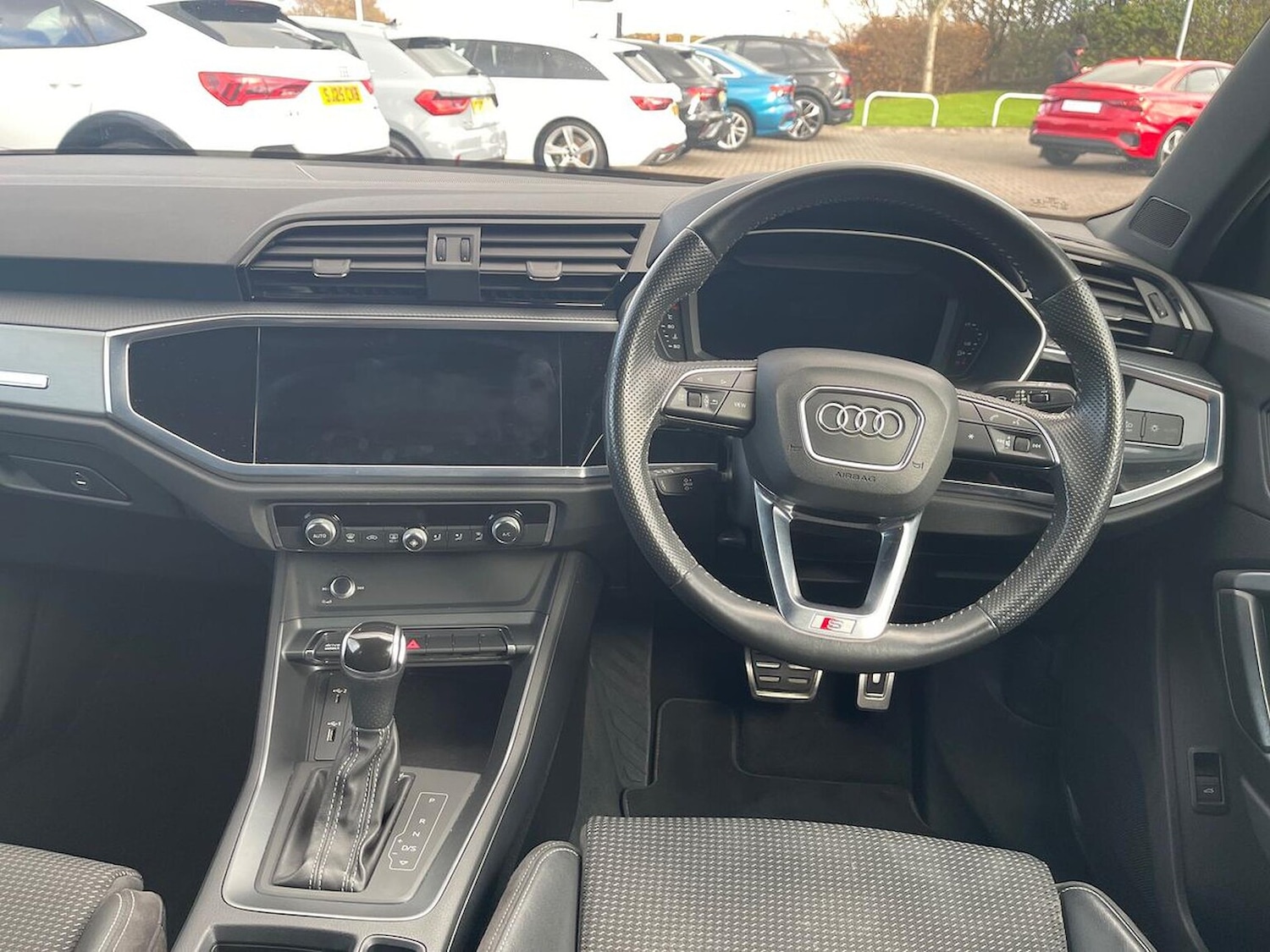 Used Audi Q3 2019 for sale - 76449638: Photo 13