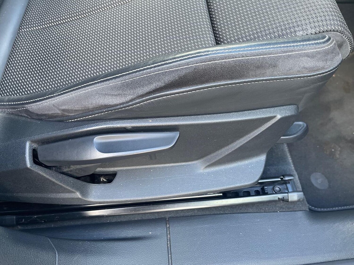 Used Audi Q3 2019 for sale - 76449638: Photo 30