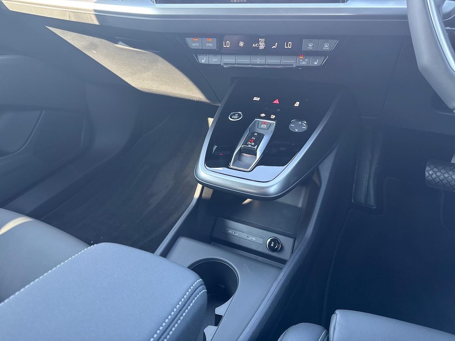 Used Audi Q4 e-tron 2025 for sale - 76741141: Photo 13