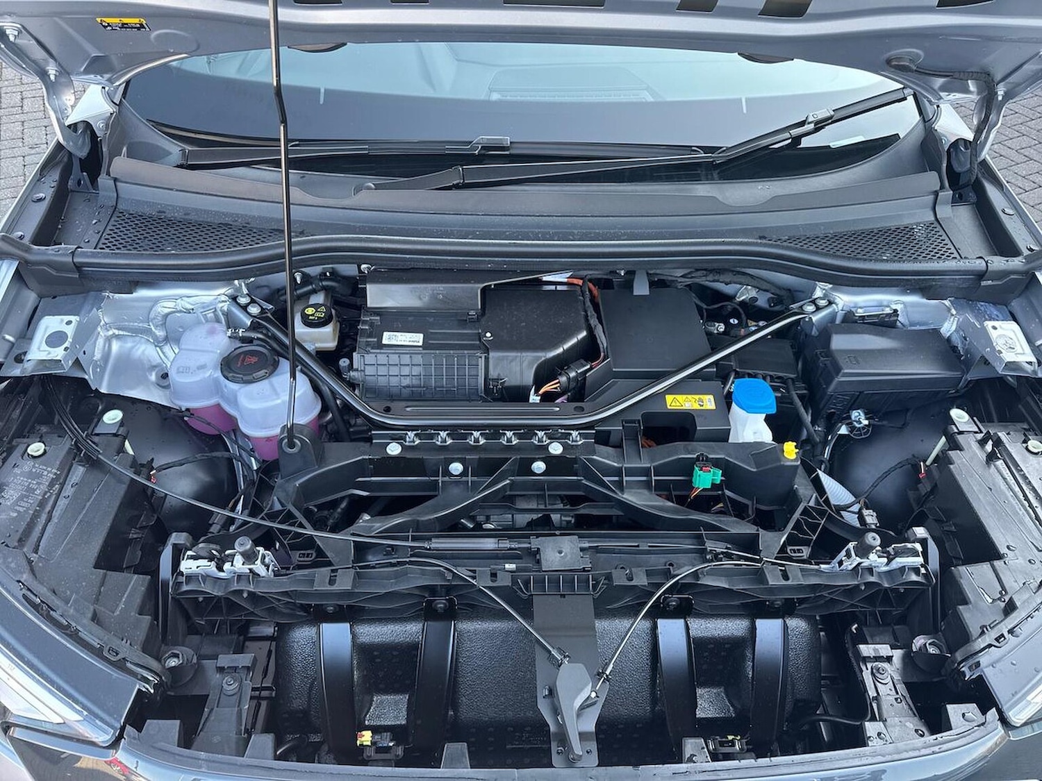 Used Audi Q4 e-tron 2025 for sale - 76741141: Photo 39