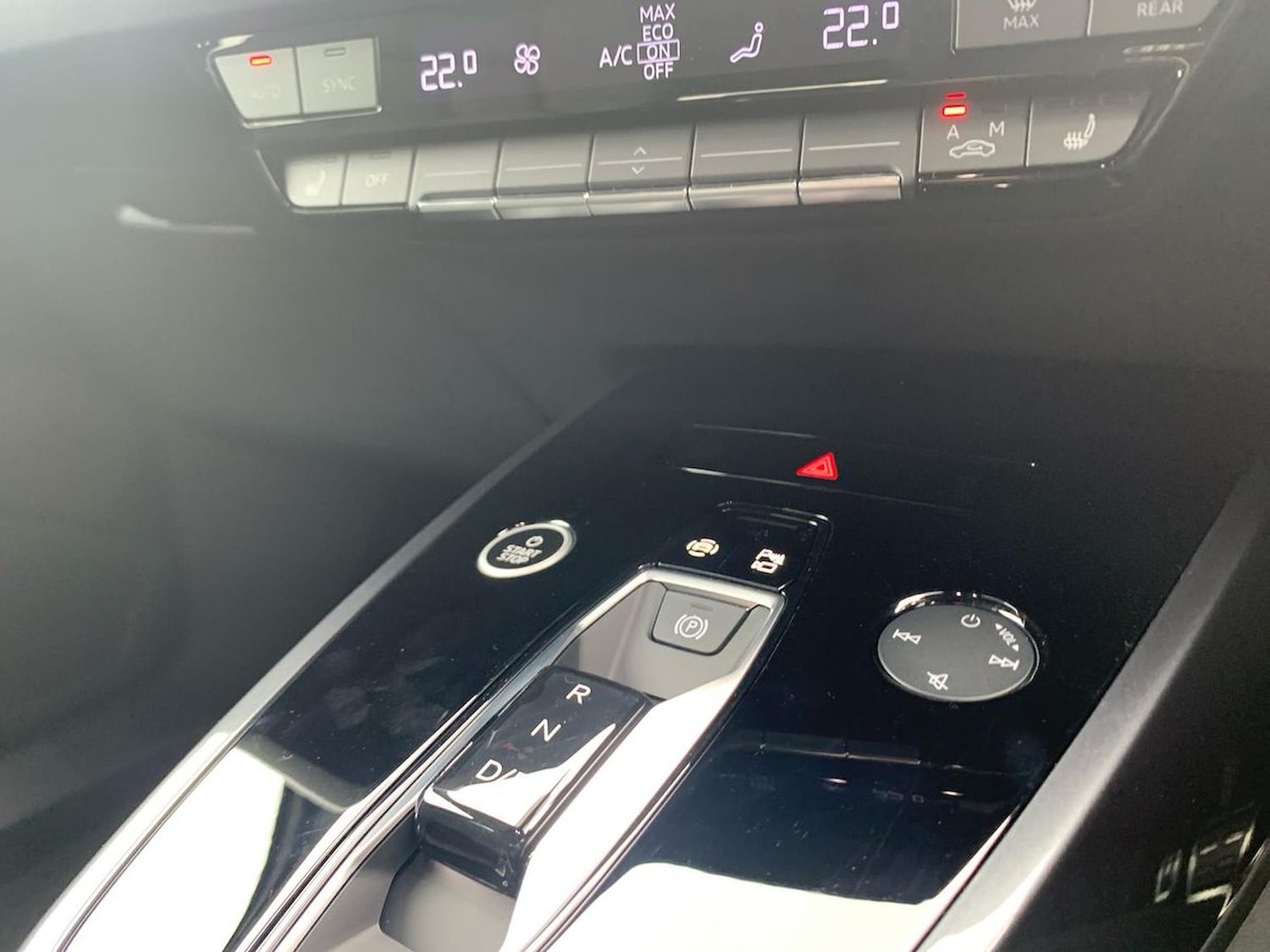 Used Audi Q4 e-tron 2025 for sale - 76741131: Photo 22