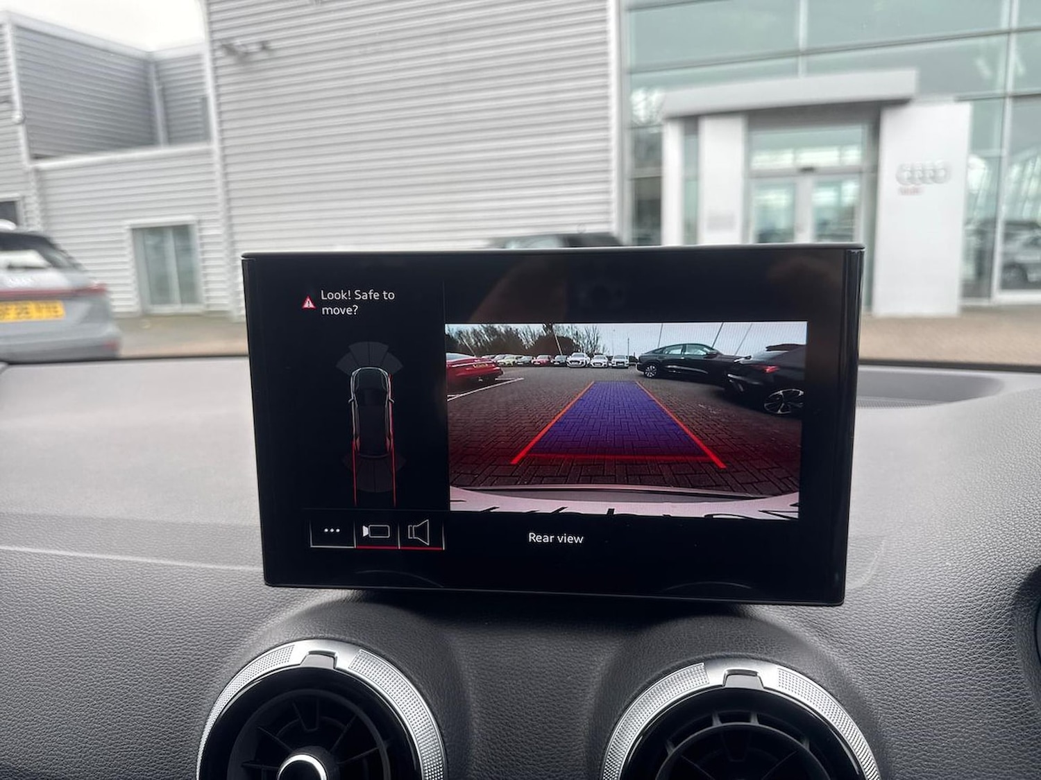 Used Audi Q2 2024 for sale - 78219625: Photo 25