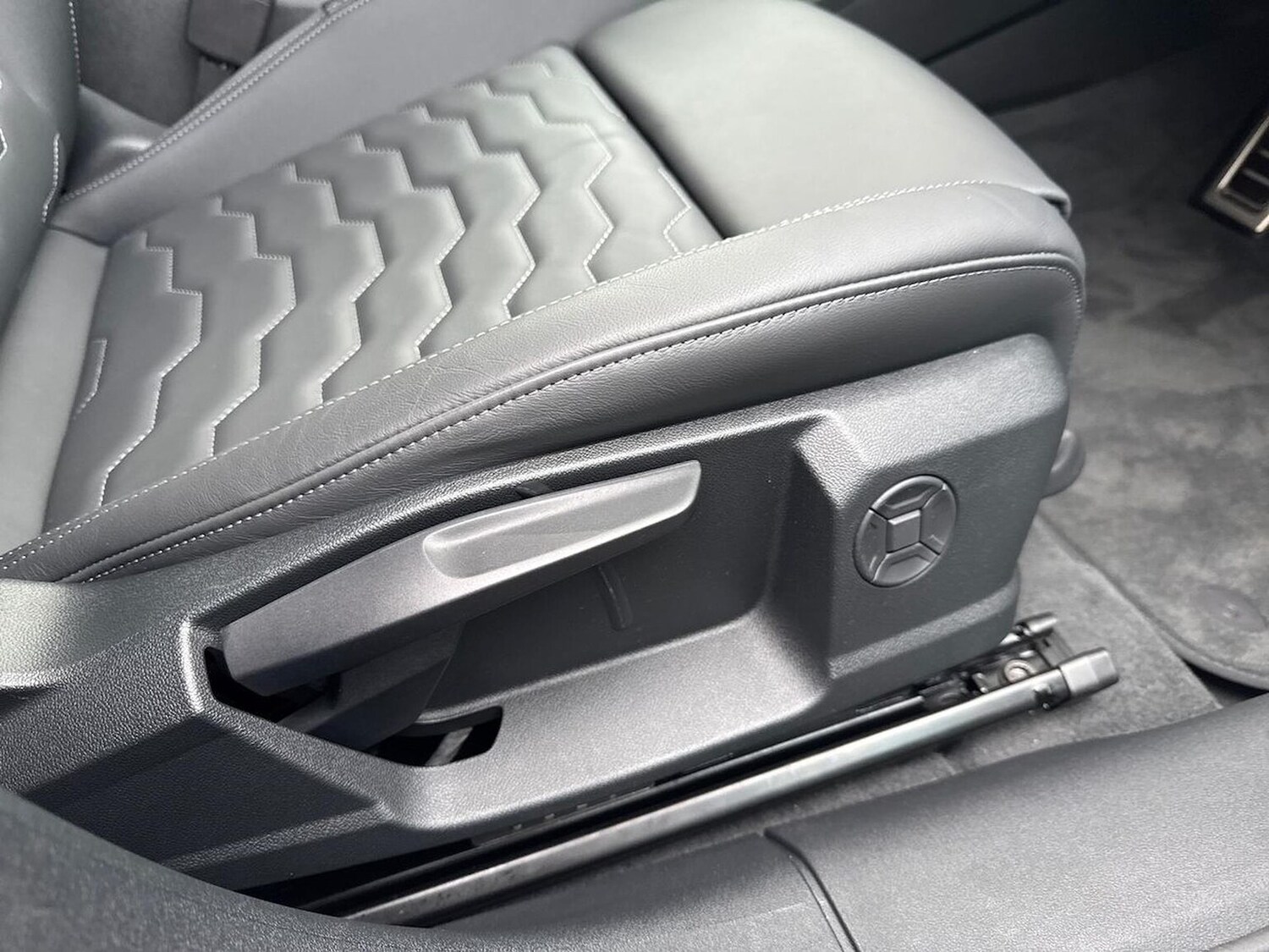 Used Audi A6 2025 for sale - 77845307: Photo 30