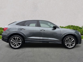 Used Audi Q3 2023 for sale - 79083295: Photo