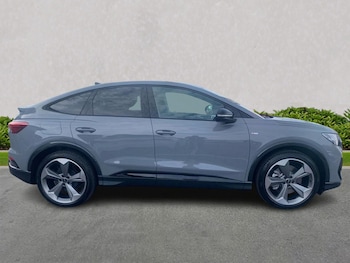 Used Audi Q4 e-tron 2025 for sale - 75994908: Photo