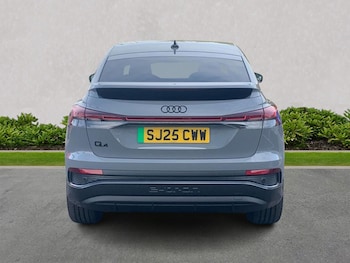 Used Audi Q4 e-tron 2025 for sale - 75994908: Photo
