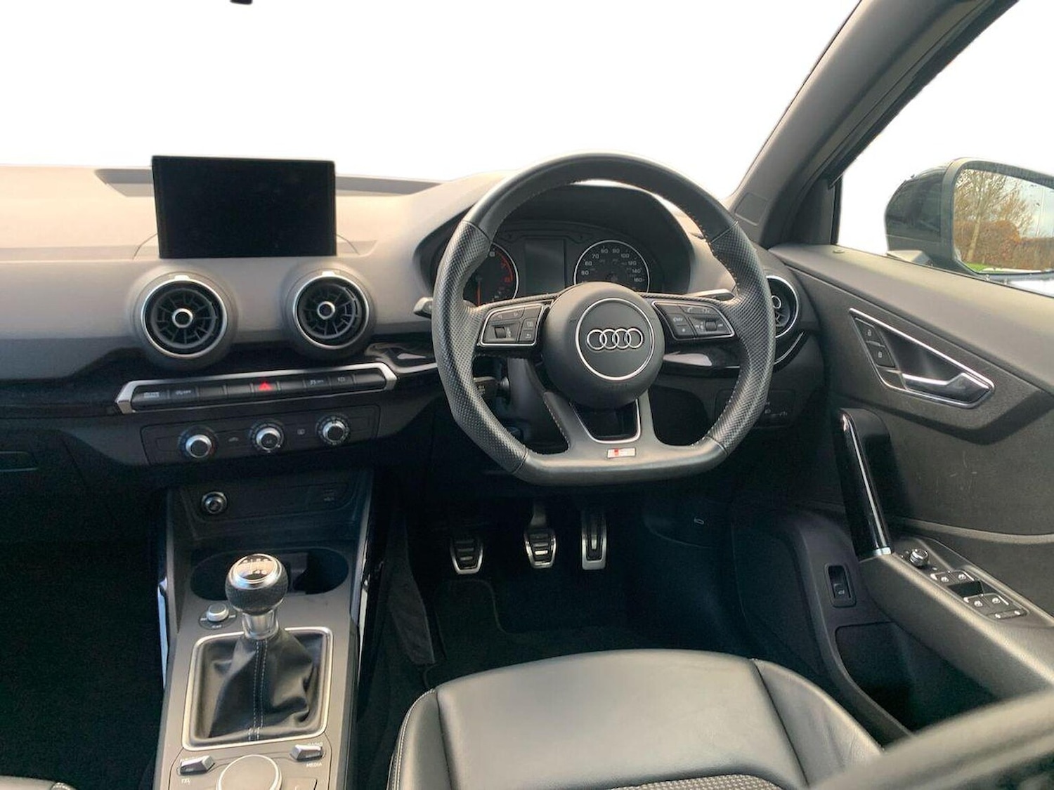 Used Audi Q2 2020 for sale - 76413927: Photo 15