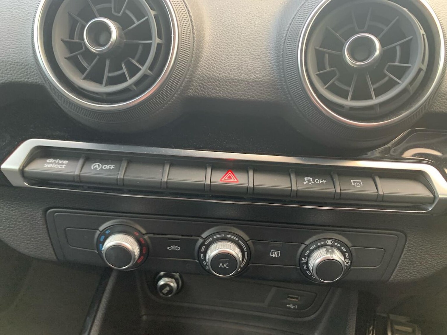 Used Audi Q2 2020 for sale - 76413927: Photo 22