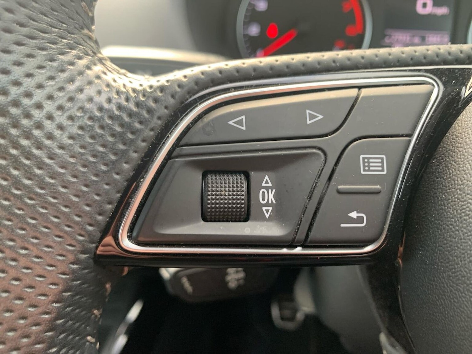 Used Audi Q2 2020 for sale - 76413927: Photo 27