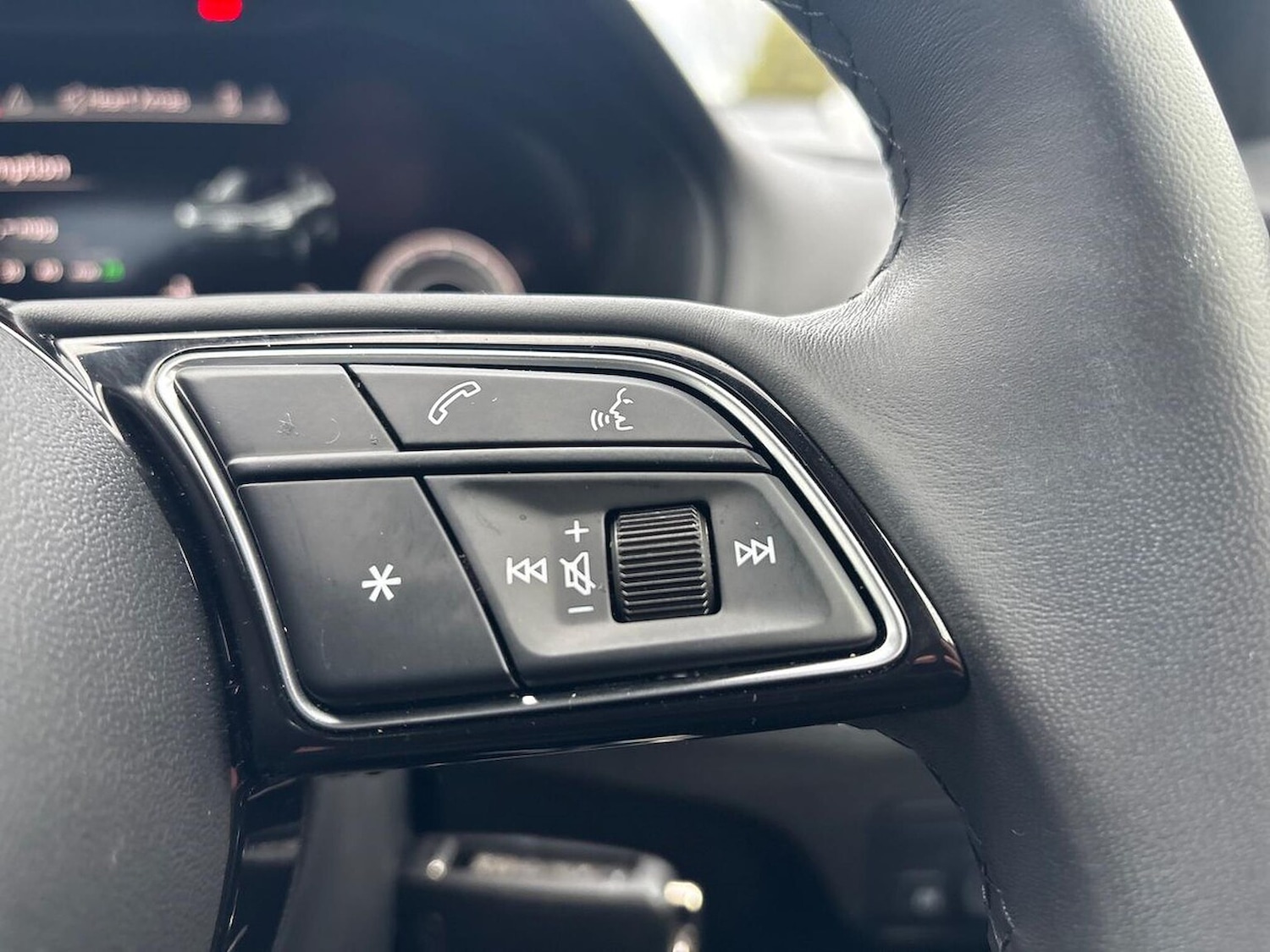 Used Audi Q2 2025 for sale - 76892088: Photo 27