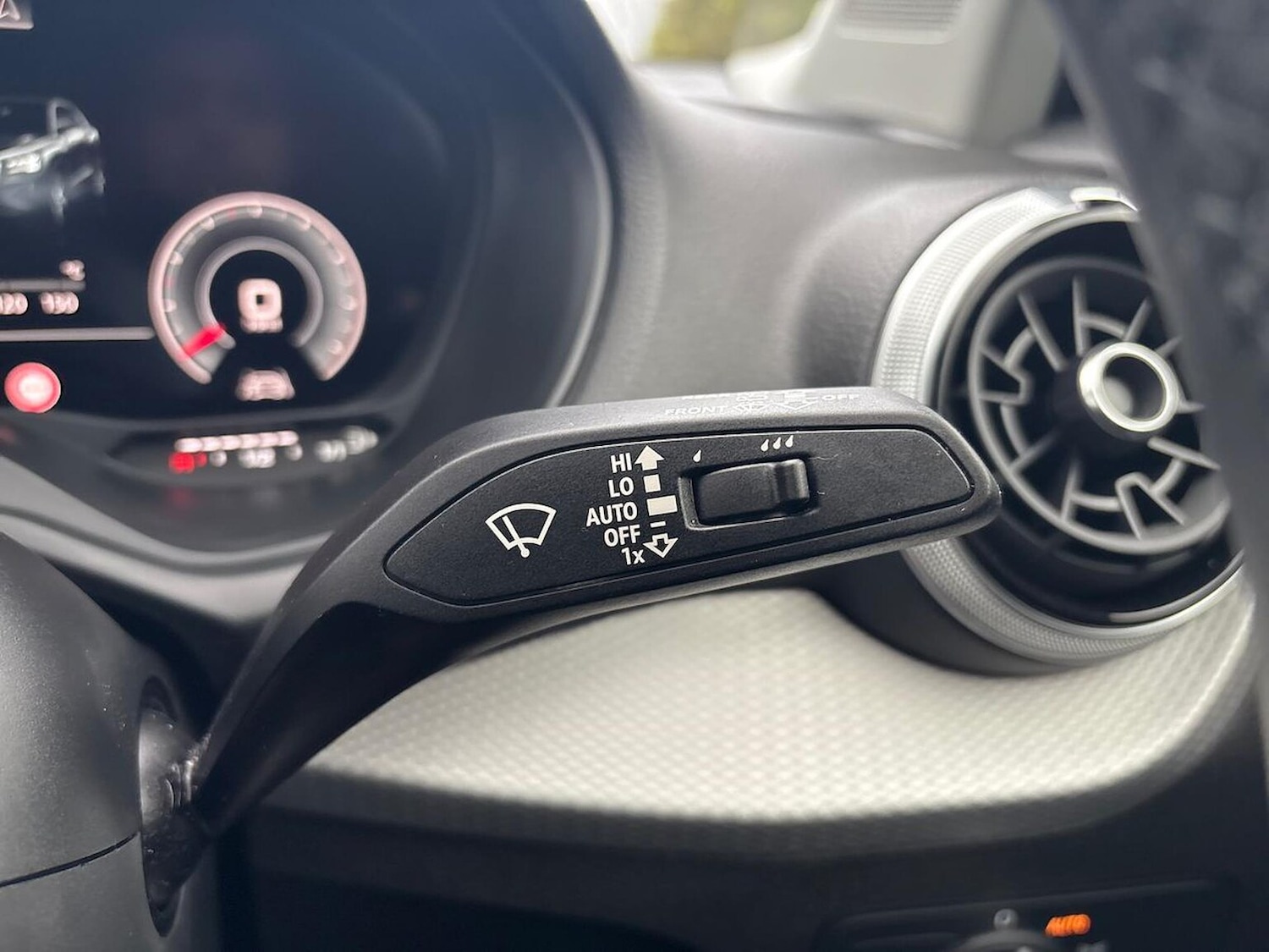 Used Audi Q2 2025 for sale - 76892088: Photo 29