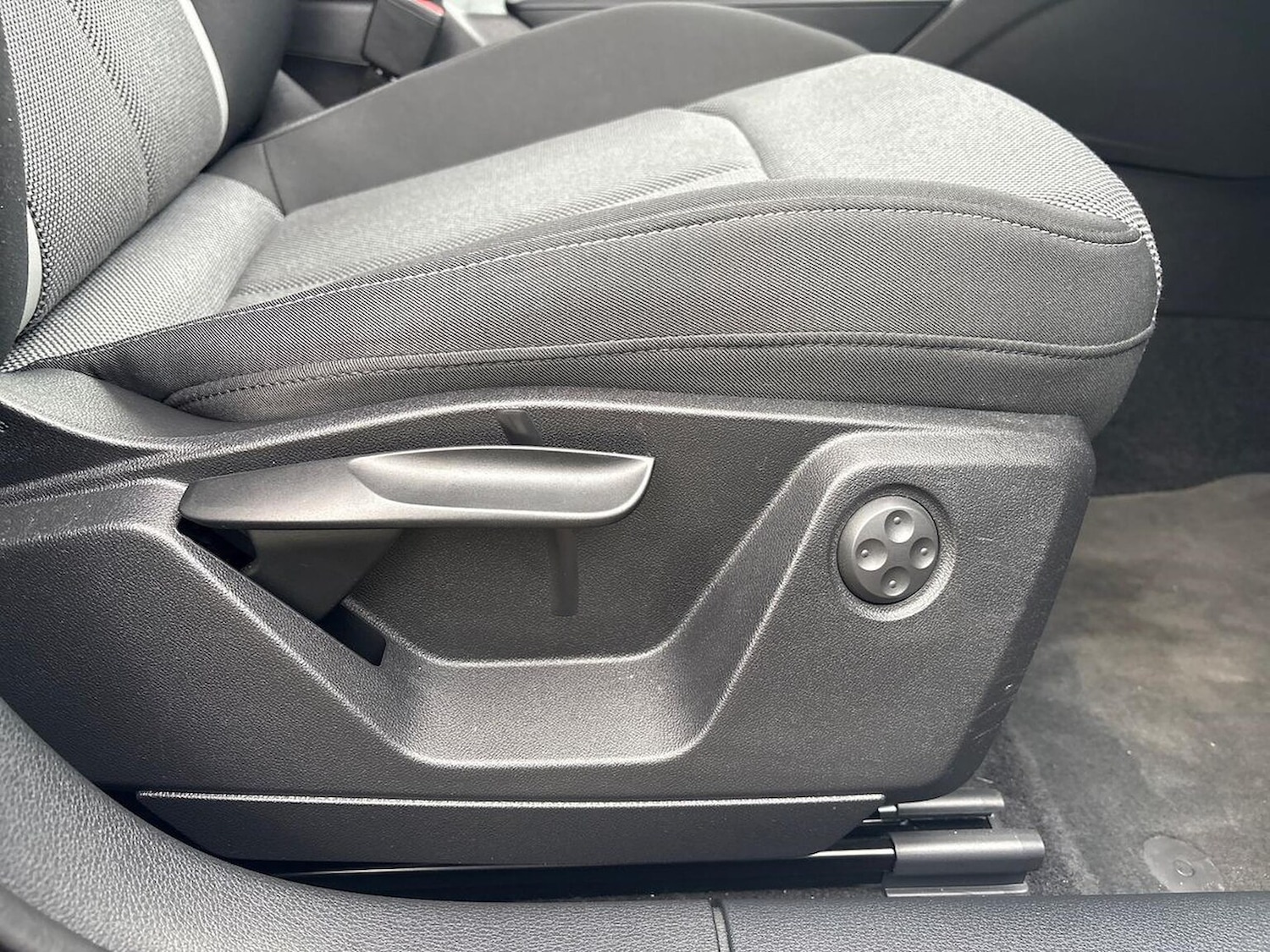 Used Audi Q2 2025 for sale - 76892088: Photo 30