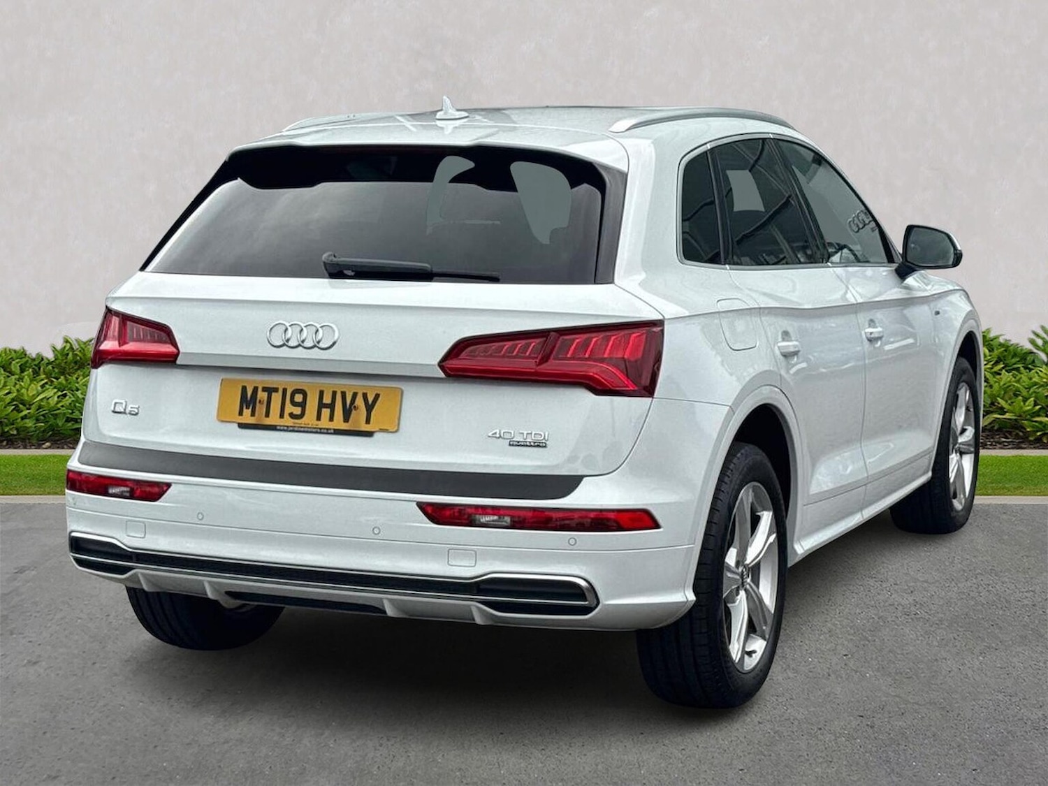 Used Audi Q5 2019 for sale - 76319601: Photo 19