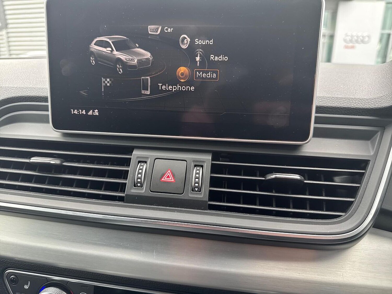 Used Audi Q5 2019 for sale - 76319601: Photo 33