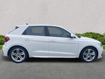 Used Audi A1 2022 for sale - 75437338: Photo
