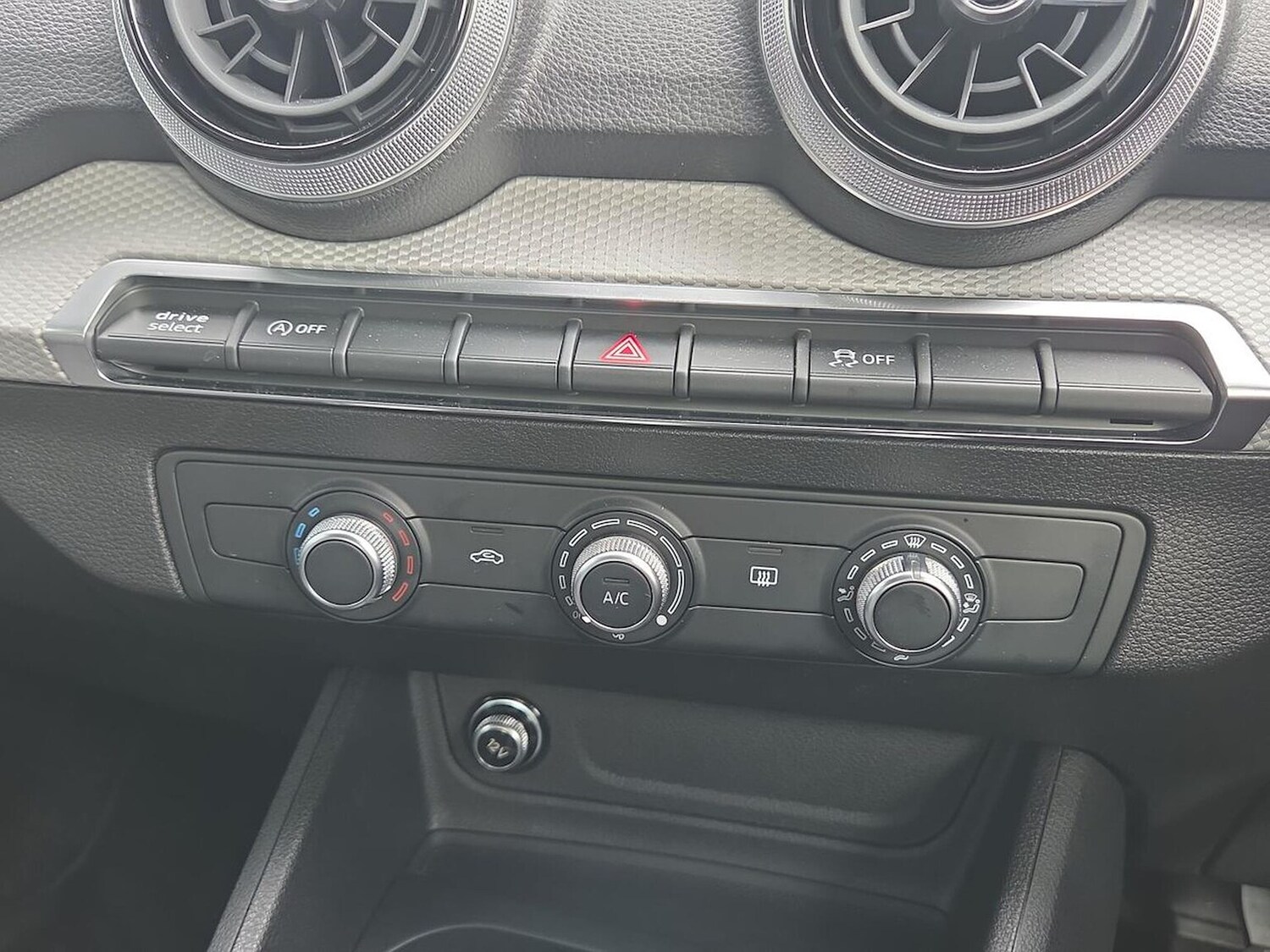 Used Audi Q2 2025 for sale - 78192625: Photo 14